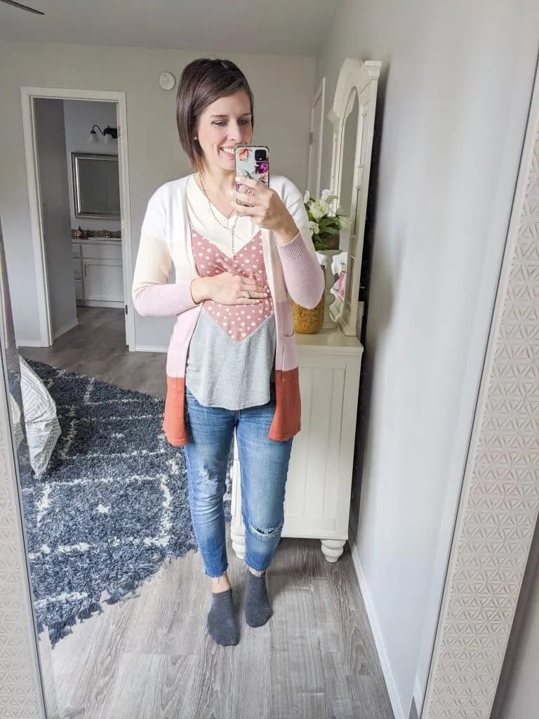 How to style long cardigans - color block - pregnancy, maternity How to style long cardigans - color block - pregnancy, maternity